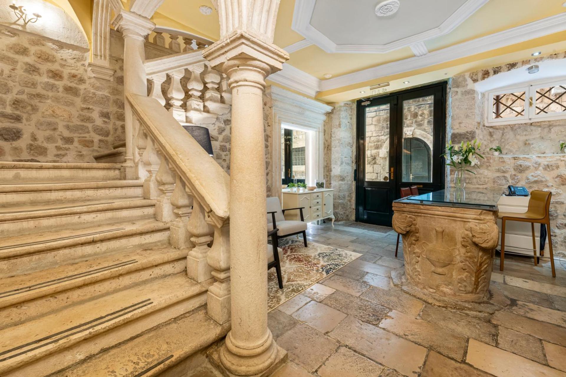 Palmotta Palace Dubrovnik Exterior photo